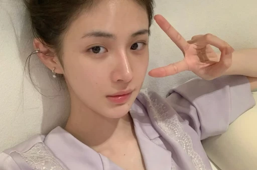 【小八卦】阚清子唐艺昕张若昀张天爱徐开骋娜扎鞠婧祎何润东
