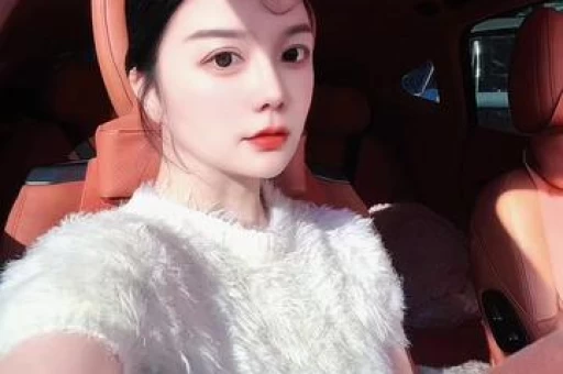 黄景瑜王玉雯疑恋情曝光聚会同框同回酒店双方火速否认